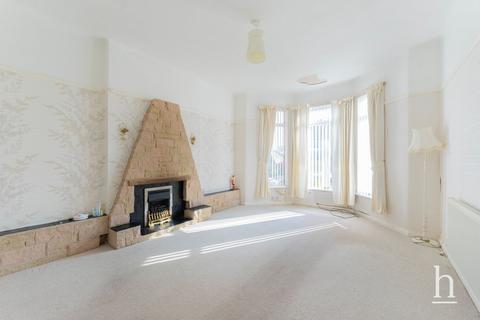 4 bedroom semi-detached house for sale, Bennetts Hill, Prenton CH43