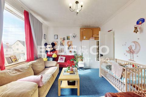 1 bedroom maisonette for sale, Park Road, Wembley, HA0