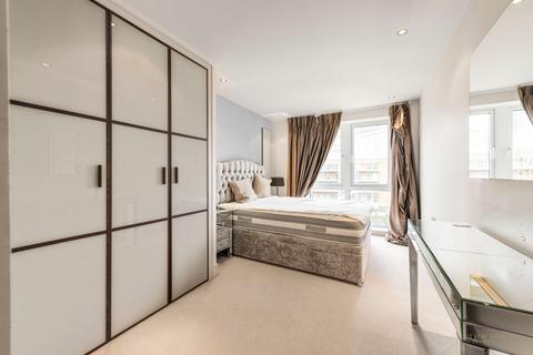 3 bedroom flat for sale, Park Street, London SW6