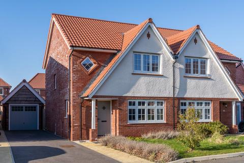 3 bedroom semi-detached house for sale, Snowdrop Place, Leckhampton, Cheltenham, GL53