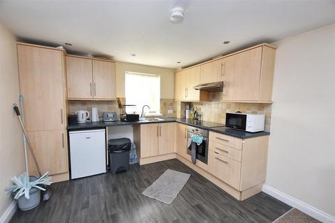 1 bedroom apartment for sale, East Hill, Tuckingmill