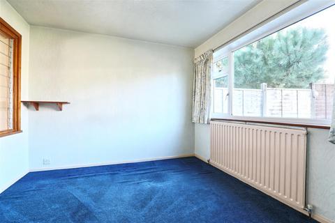 3 bedroom semi-detached house for sale, Pear Tree Walk, Cheshunt, Waltham Cross