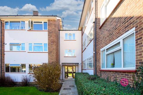 2 bedroom flat for sale, Holders Hill Road, Hendon, London