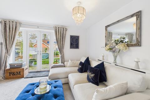 undefined, Trinity Circle, High Wycombe, Buckinghamshire, HP11 1FB