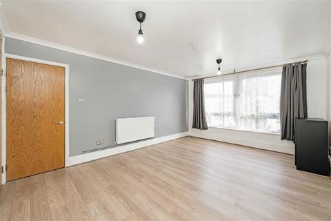 70 Barleycorn Way, London, E14 8DE
