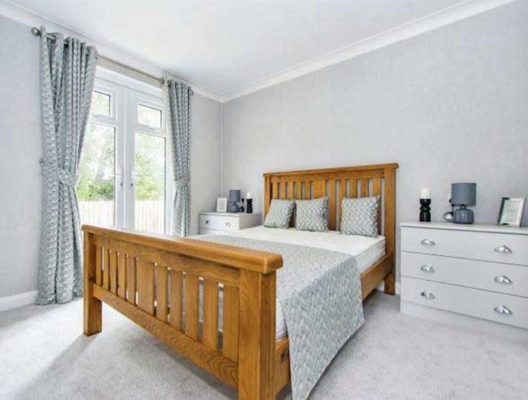 Bedroom .jpg