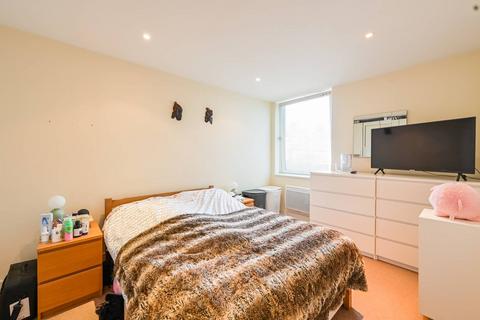 1 bedroom flat for sale, Drayton Park, Arsenal, London, N5