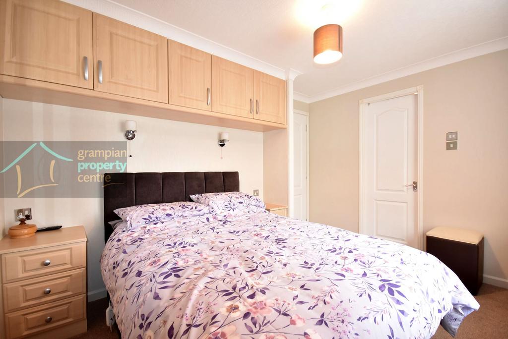 Bed 1 2nd .JPG