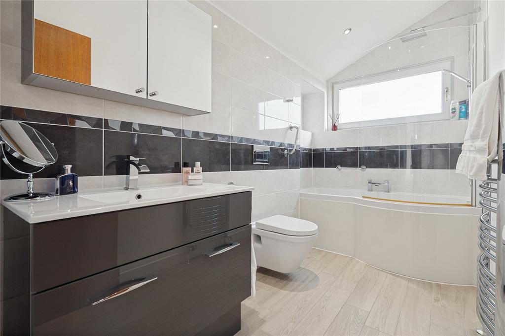 Ensuite