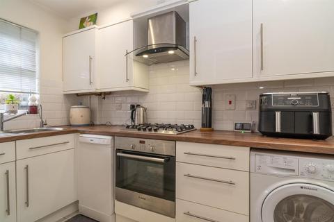 2 bedroom semi-detached house for sale, Dunster Court, Borehamwood WD6