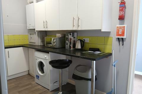undefined, Borough Road, Burton upon Trent DE14