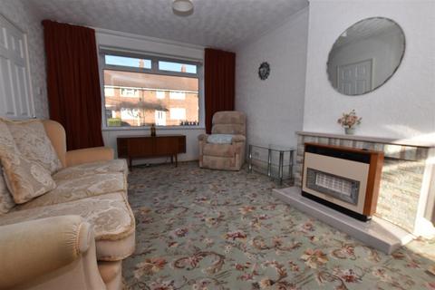 2 bedroom end of terrace house for sale, Milne Road, Hull