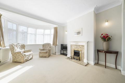 3 bedroom semi-detached house to rent, Pinner HA5