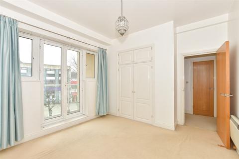 1 bedroom apartment for sale, Carfax, Horsham, West Sussex