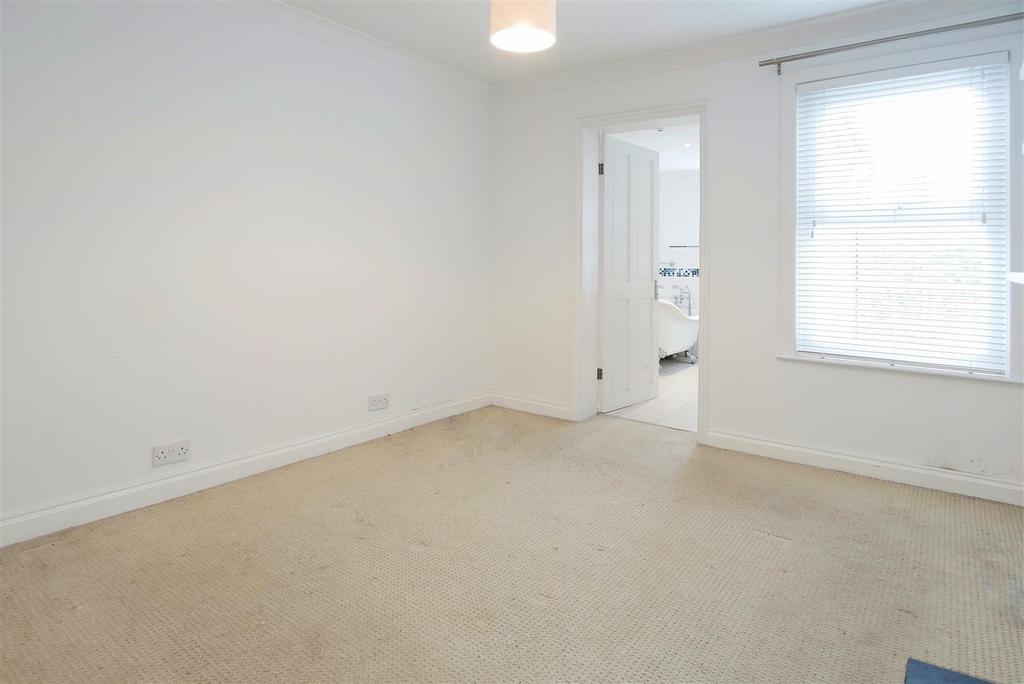 Bedroom.jpg
