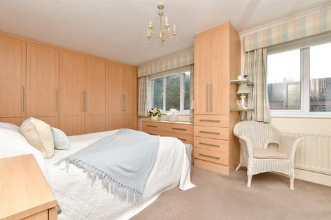 76 Reedham Drive, Purley, CR8 4DS