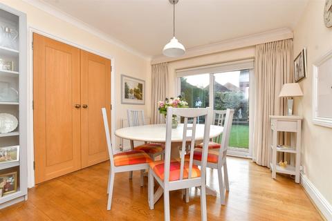 76 Reedham Drive, Purley, CR8 4DS