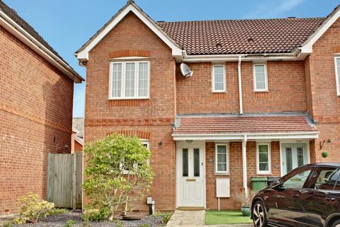 3 bedroom end of terrace house for sale, Highpath Way, Basingstoke, Hampshire, RG24