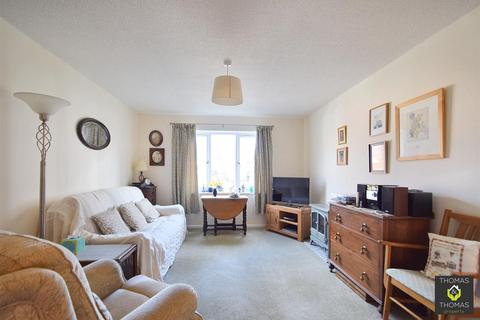 2 bedroom apartment for sale, Sovereign Court, Henry Street