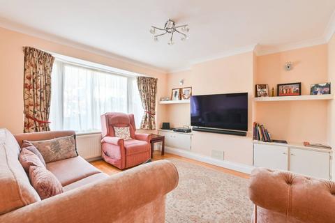 4 bedroom semi-detached house for sale, West Close, Wembley Park, Wembley, HA9