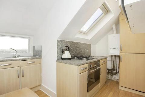 1 bedroom apartment to rent, Church Crescent, Muswell Hill, London, N10