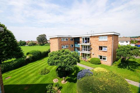 2 bedroom apartment to rent, Millwood Court, Chichester