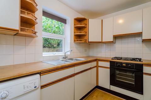 1 bedroom flat for sale, Charlotte Court, Addison Road, Guildford, GU1