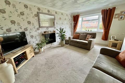 3 bedroom semi-detached house for sale, Nourse Place, Mitcheldean GL17