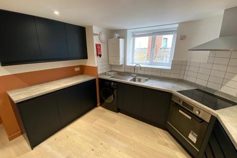 4 bedroom ground floor flat to rent, Baldwin Street, Bristol BS1