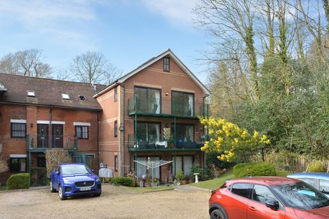 undefined, Abbey Hill, Netley Village, SO31