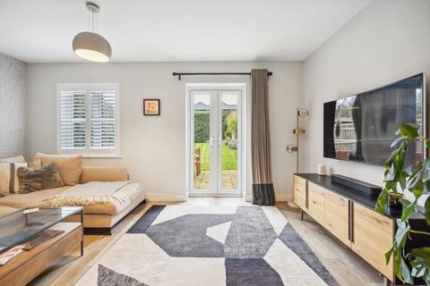 3 bedroom terraced house for sale, Grange Road, Chalfont St. Peter, Gerrards Cross, Buckinghamshire, SL9