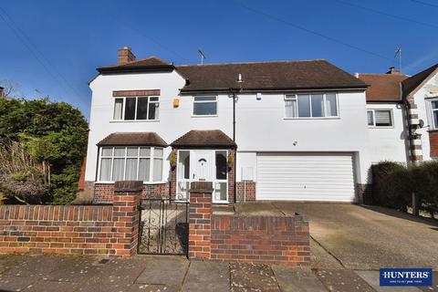 4 bedroom detached house for sale - Stoughton Avenue, Leicester