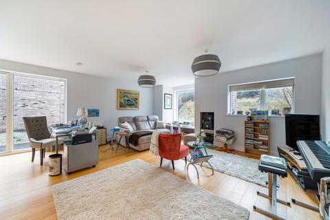 36 Eversley Gardens, Kings Worthy, Winchester, SO23 7GQ