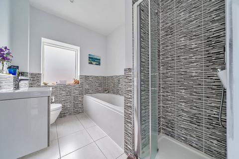 36 Eversley Gardens, Kings Worthy, Winchester, SO23 7GQ