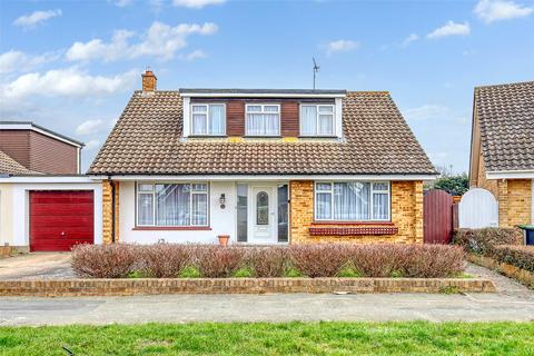 4 bedroom detached house for sale, Ladram Road, Thorpe Bay, Essex, SS1