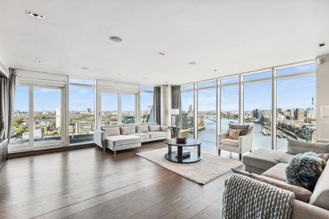 3 bedroom flat for sale, Juniper Drive, London SW18
