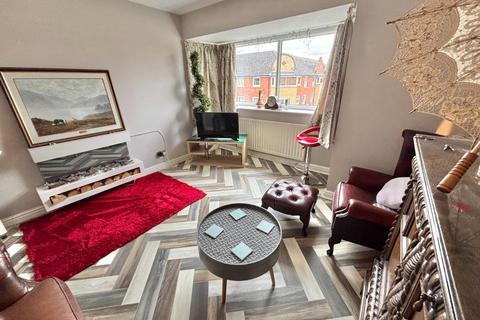 2 bedroom flat for sale, Whiteoak Road, Fallowfield