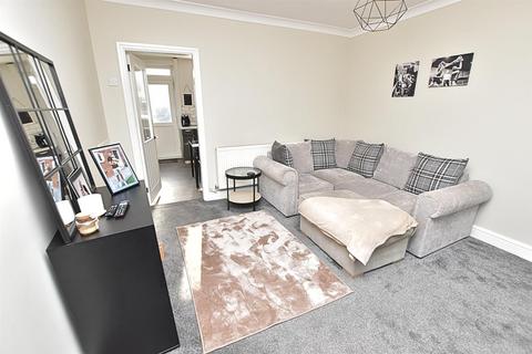 17 Lombard Street, Grimsby, DN34 4BJ