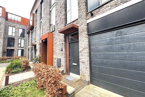 2 bedroom townhouse for sale