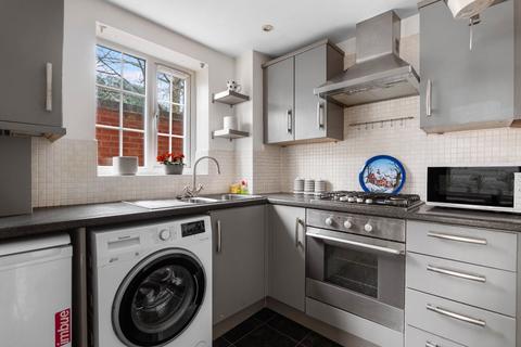 14 Flax Close, Alcester, B49 5DQ
