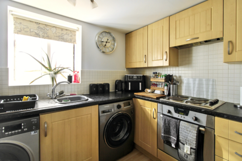 176 Padstow Road, Swindon, SN2 2EQ