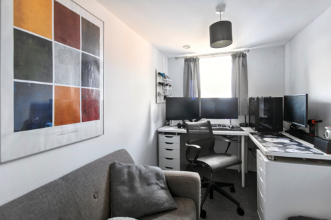 176 Padstow Road, Swindon, SN2 2EQ