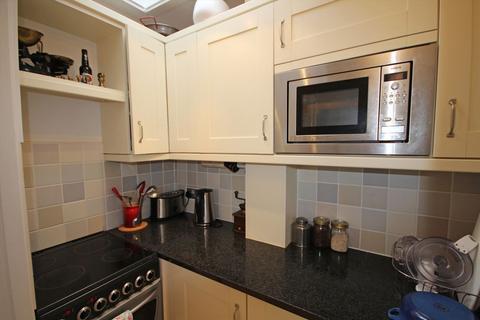 1 bedroom flat for sale, Fairholme Road, London W14