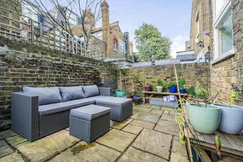 2 bedroom flat for sale, Ingelow Road, Battersea