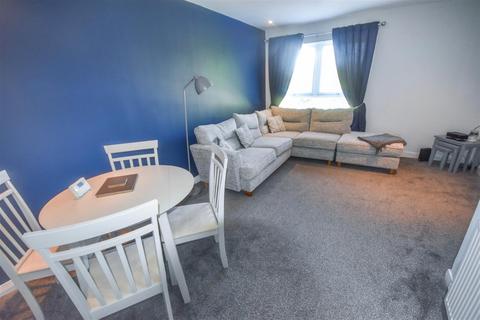 1 bedroom flat to rent, Antonine Gardens, Clydebank G81