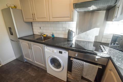 1 bedroom flat to rent, Antonine Gardens, Clydebank G81