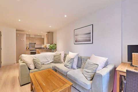 39, Edison House Flambard Way, Godalming, GU7 1FF