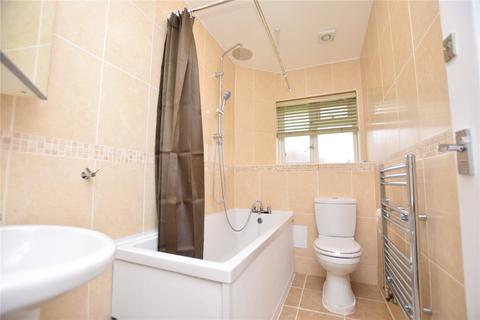 2 bedroom apartment to rent, Bath Road, Chadwell Heath, Romford, Essex, RM6