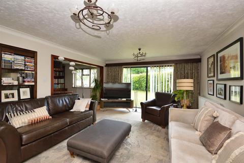 3 bedroom detached house for sale, SPENCER ROAD, RYDE