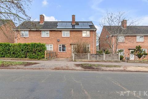 3 bedroom semi-detached house for sale, Coleburn Road, Norwich